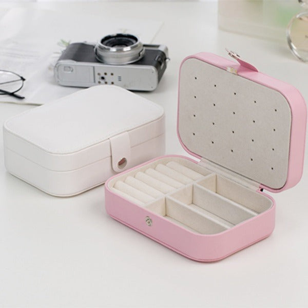 Large Capacity PU Leather Jewelry Organizer Box – Travel-Friendly Storage Case for Earrings, Rings, Necklaces & Bracelets (Random color-Pack of 1)